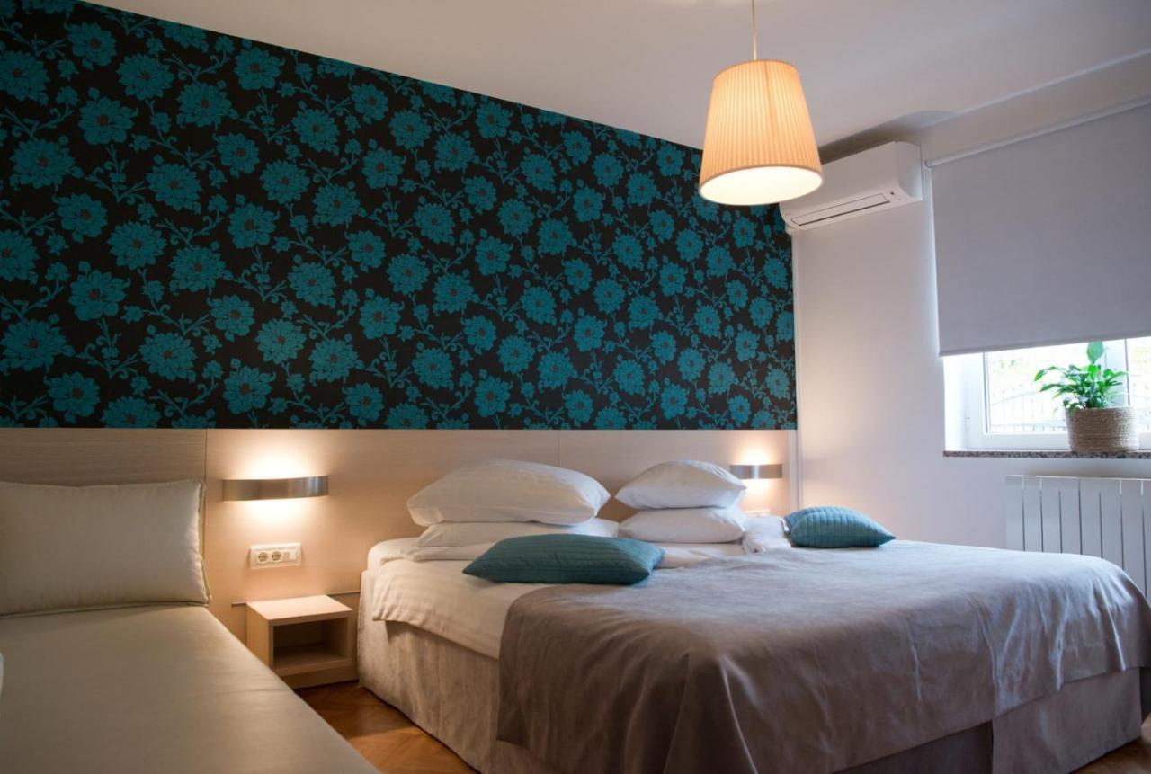 Apartments Sandra Porec Ngoại thất bức ảnh