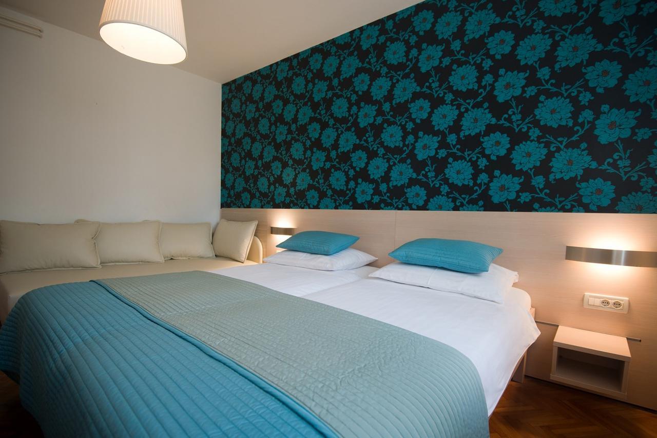Apartments Sandra Porec Ngoại thất bức ảnh