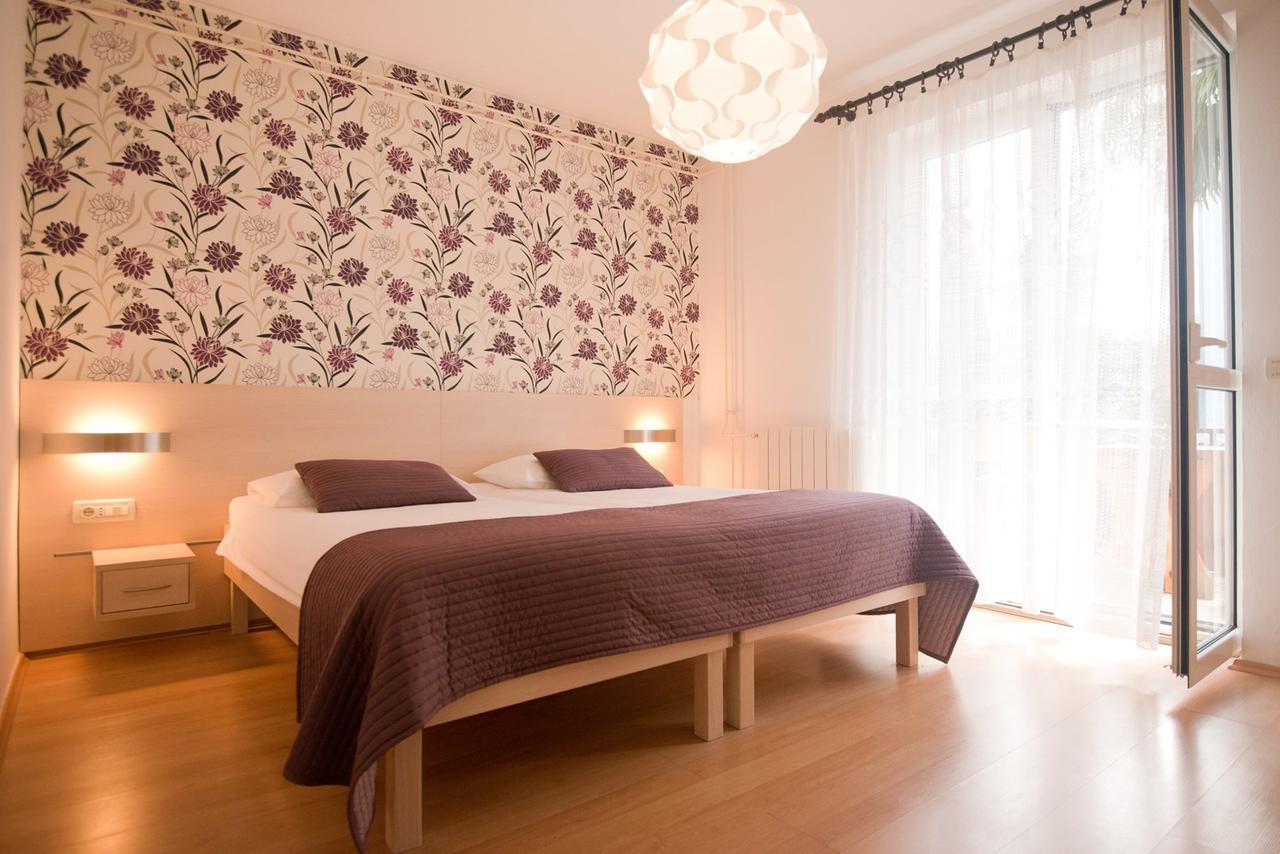 Apartments Sandra Porec Ngoại thất bức ảnh