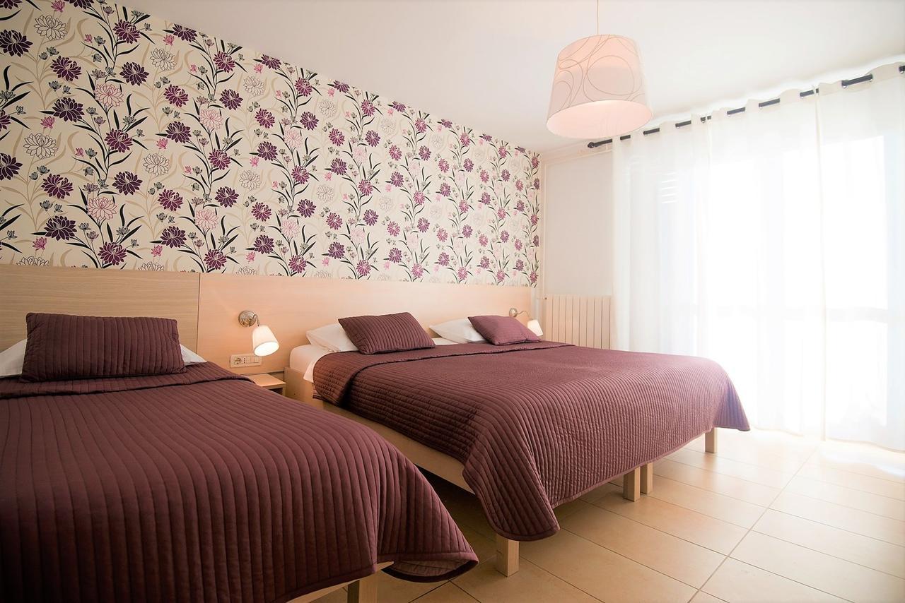 Apartments Sandra Porec Ngoại thất bức ảnh