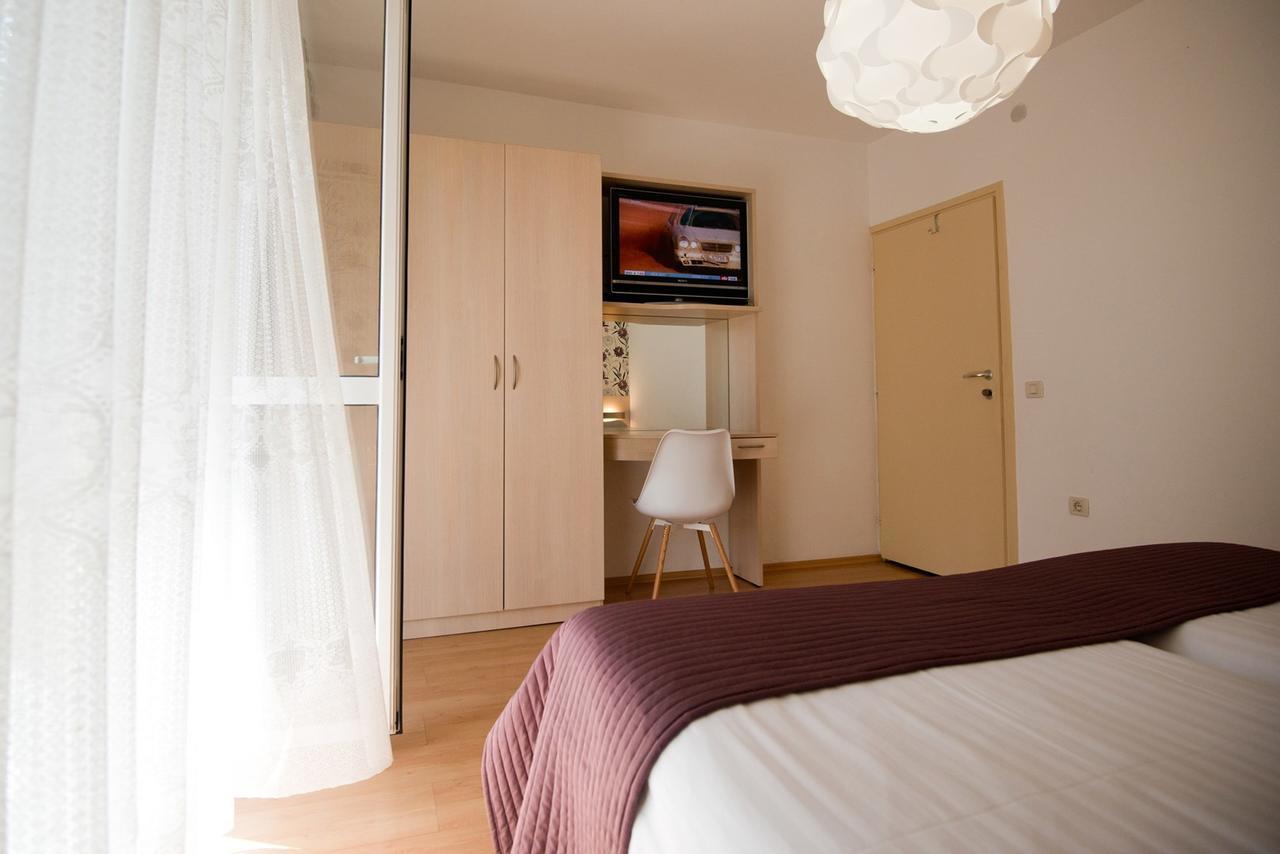 Apartments Sandra Porec Ngoại thất bức ảnh