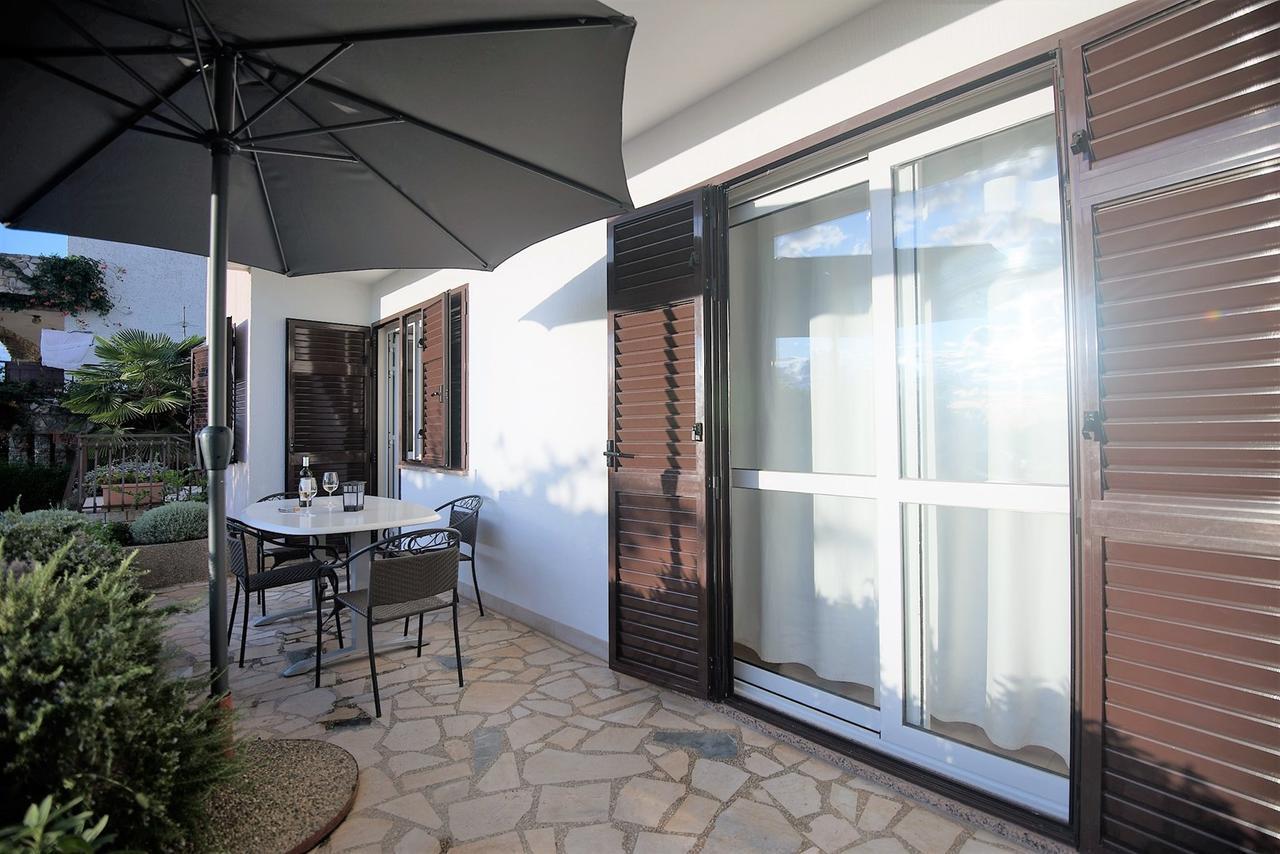 Apartments Sandra Porec Ngoại thất bức ảnh